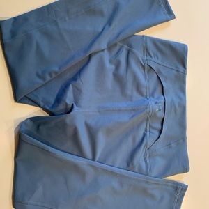 Under Armour Tights - Crop - Blue - size S - NWT